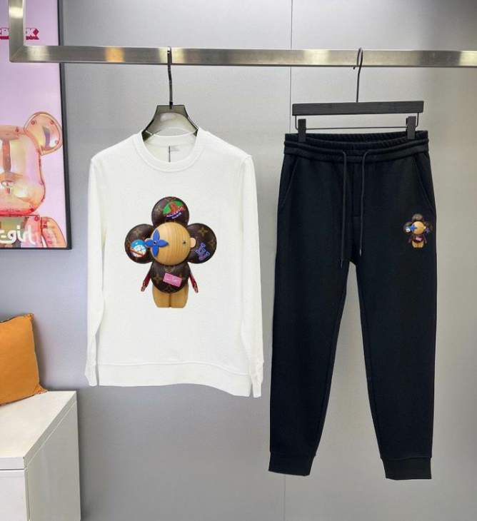 Picture of LV Sweater Suits _SKULVM-5XLkdtn18040975